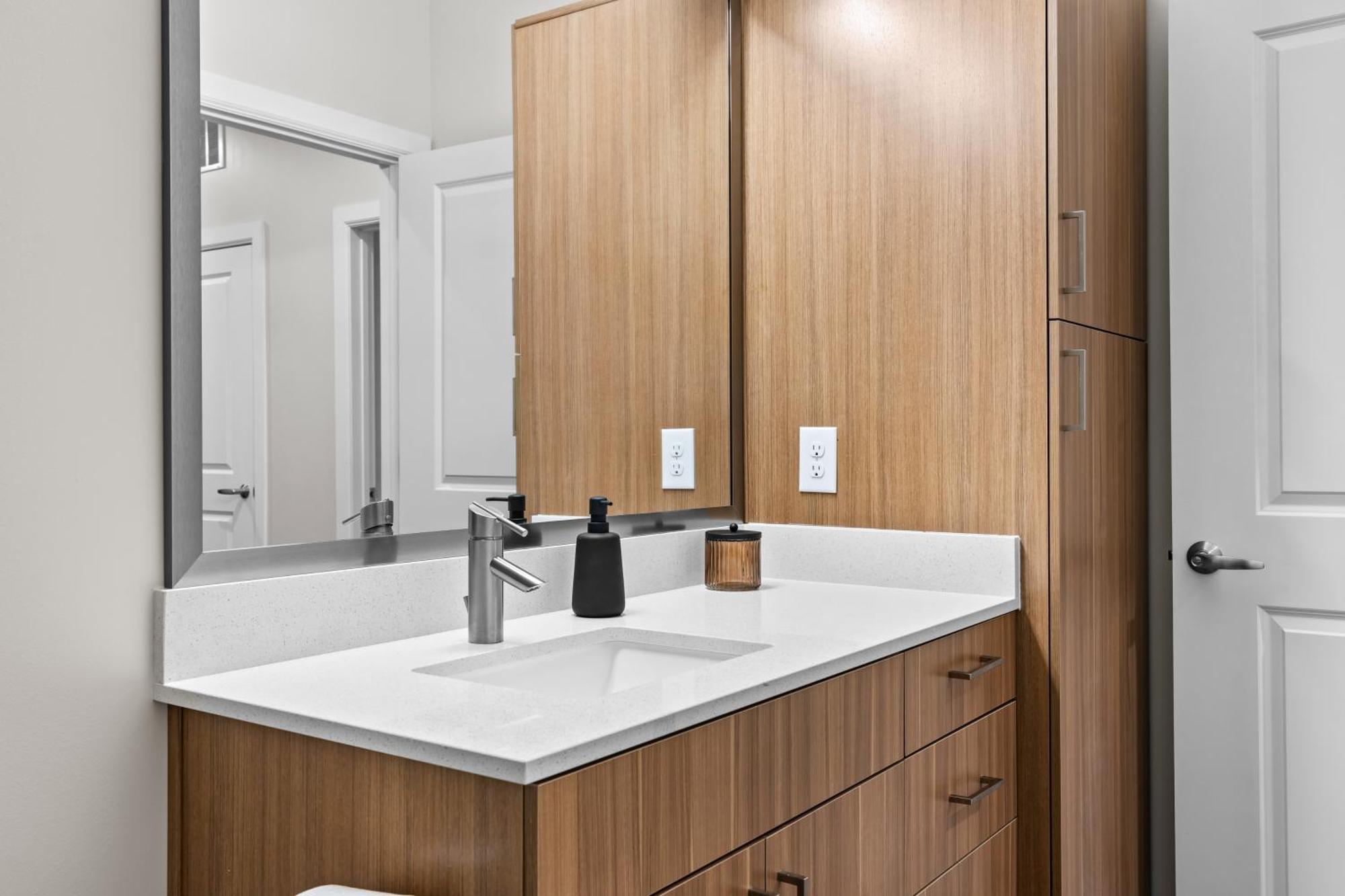 Midnight Manor Penthouse The Gulch Apartment Nashville